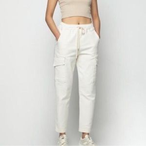 White Oak and Fort cargos